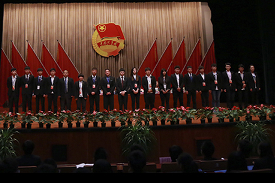 1刘子铭修新一届4166am金沙信心之选学生委员会委员.jpg